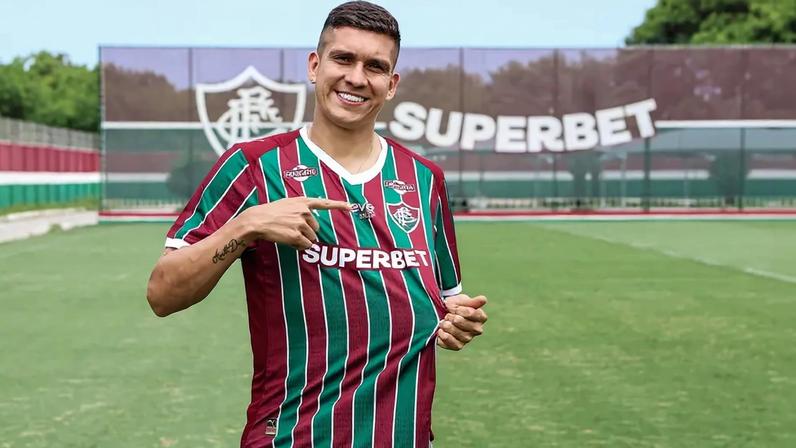 Julián Millán é anunciado como novo reforço do Fluminense (Foto: Lucas Merçon/FFC)