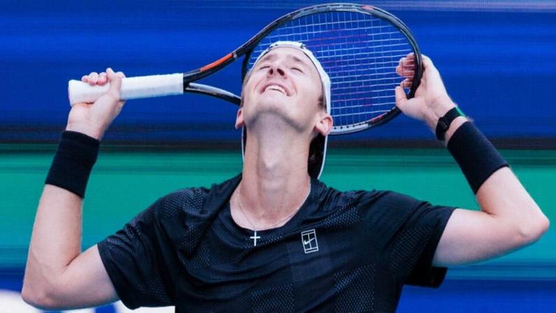 Korda comemora a vitória no Miami Open.