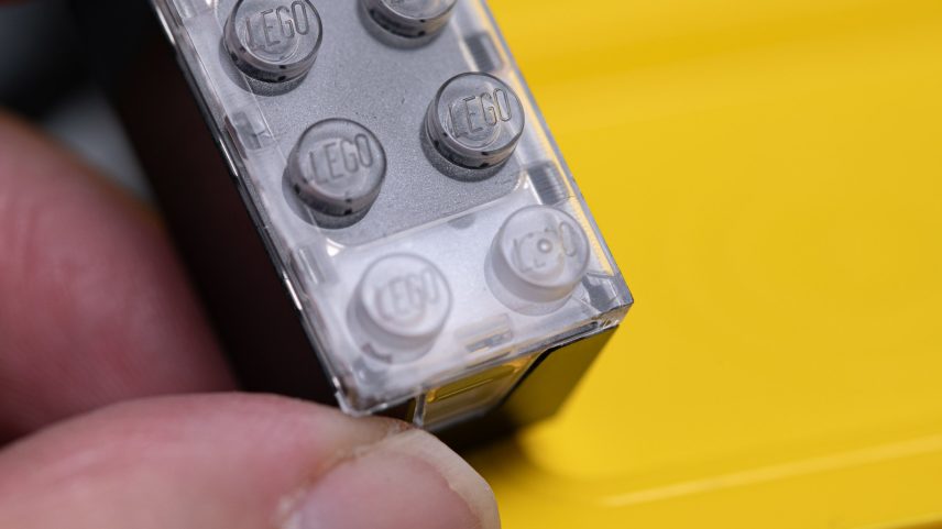 Bateria dos Lego Smart Bricks não é substituível e sensores ainda não disponíveis