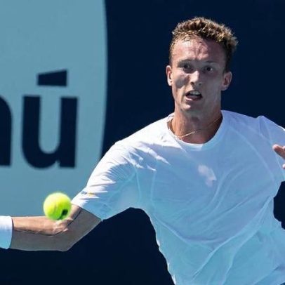 Lehecka vence Fritz e encara Landaluce