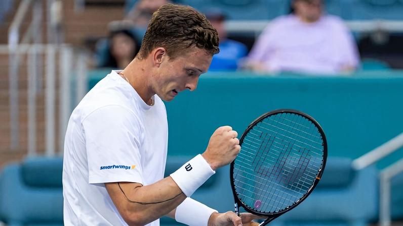 Lehecka diz que foi difícil enfrentar favoritismo contra Landaluce