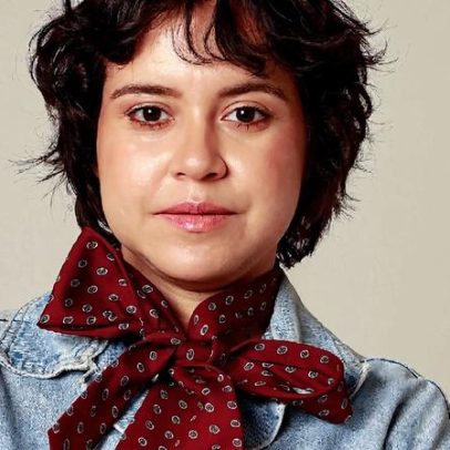 Claudia em Três Graças aborda reação ao convite para novela chorou na cozinha