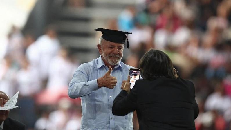 Lula anuncia mudanças no acesso ao Prouni para cotistas em evento