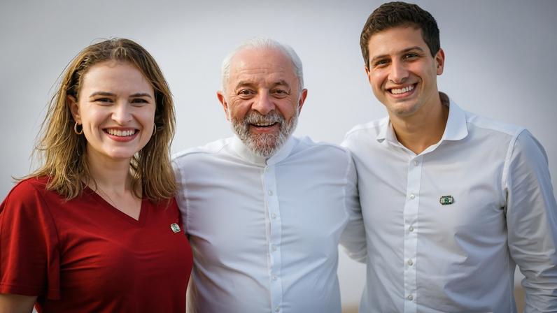 A ex-deputada Marília Arraes, o presidente Lula e o prefeito de Recife, João Campos. Foto: Ricardo Stuckert/PR