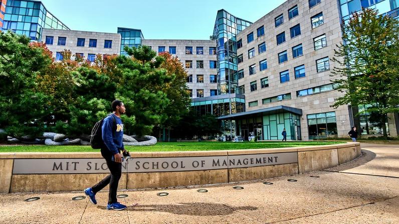 MIT Sloan is recognized by Financial Times for preparing students to navigate today’s tech-driven workplaces.