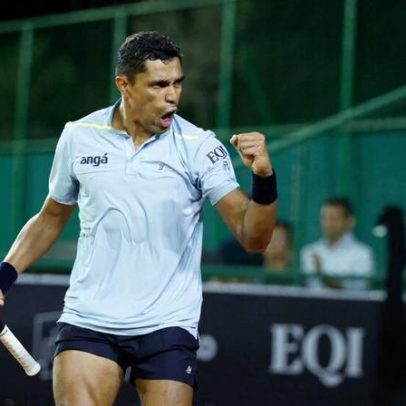 Monteiro vence duelo nacional na estreia; Ribeiro e Schiessl seguem