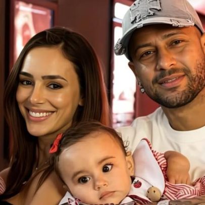 Neymar passeia com as filhas e comenta sobre pôquer no celular