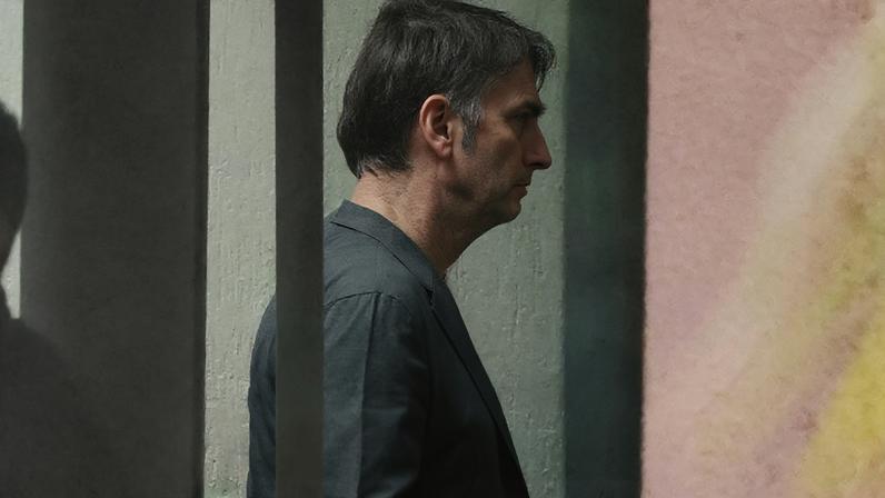 O ex-presidente Jair Bolsonaro (PL), preso na Superintendência da Polícia Federal em Brasília, após receber a visita da ex-primeira-dama Michelle Bolsonaro