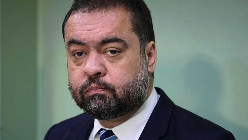 Cláudio Castro marca renúncia ao cargo de governador do RJ para amanhã