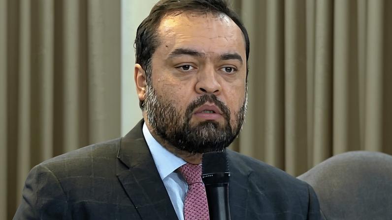 Punição varia entre juízes do TSE que julgarão Cláudio Castro