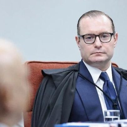 Zanin rejeita ação do PT contra privatização da Sabesp