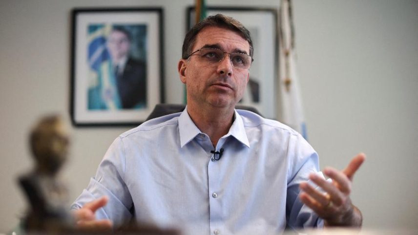 Bolsonarismo faz ação em inglês para Trump discutir terrorismo do CV