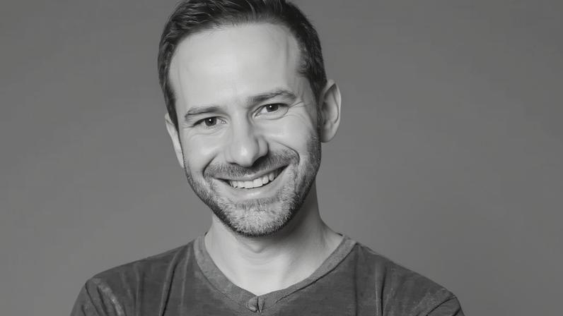 Dono do OnlyFans morre aos 43 anos