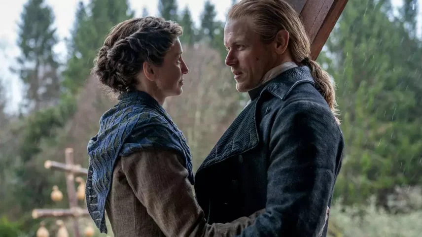 Foto de Caitríona Balfe e Sam Heughan, protagonistas que não sabem o final da série Outlander