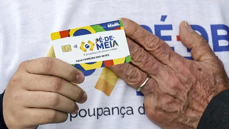 O presidente da República, Luiz Inácio Lula da Silva, participa da entrega de cartões do Programa Pé-de-Meia para alunos de todo o País. Foto: Marcelo Camargo/Agência Brasil