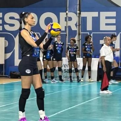 Jaqueline faz Pinheiros retornar à elite do vôlei brasileiro