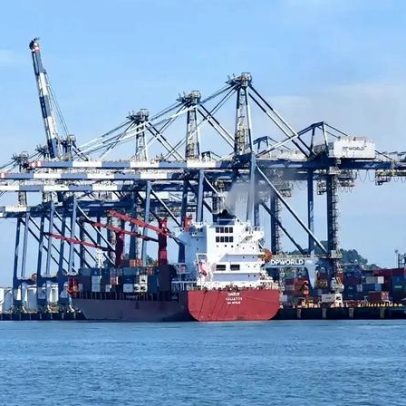 EUA alertam governo Lula sobre China em terminal de Santos