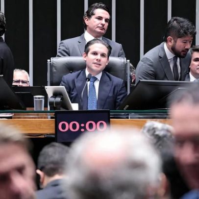 Com eleição, Motta e governo deixam reforma administrativa de lado