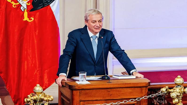 Presidente do Chile, José Antonio Kast, durante encontro com líderes evangélicos em Santiago.