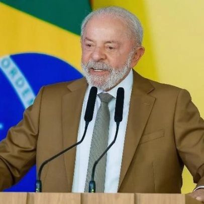 Lula diz não se ofender por ser chamado de Opala por Flávio Bolsonaro
