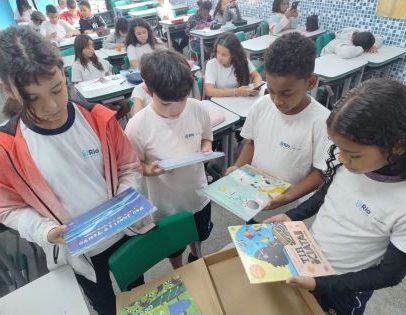 Escolas do RJ recebem aulas de literatura indígena e formação antirracista