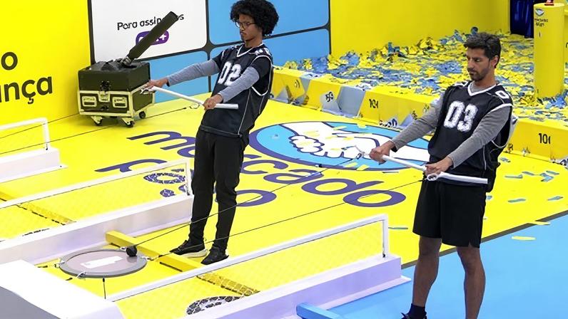 Breno Corã e Alberto Cowboy durante a Prova do Líder do BBB 26