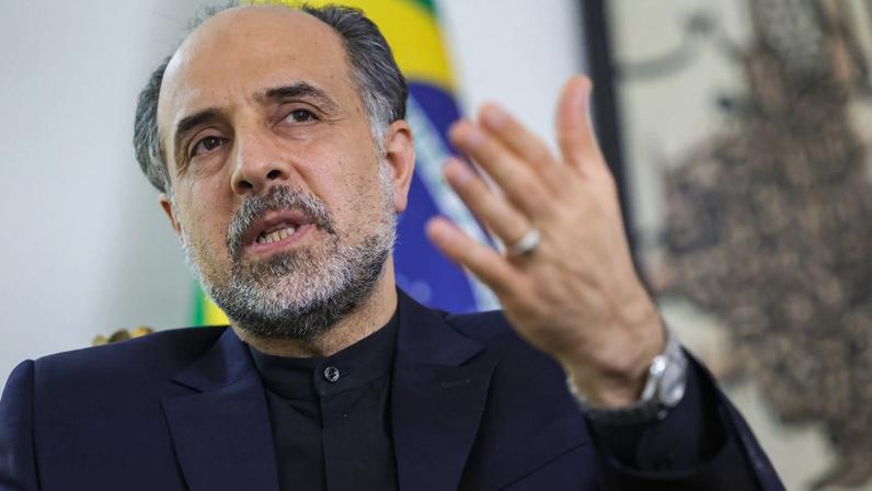 Embaixador afirma que negociação EUA-Irã foi tratada como piada