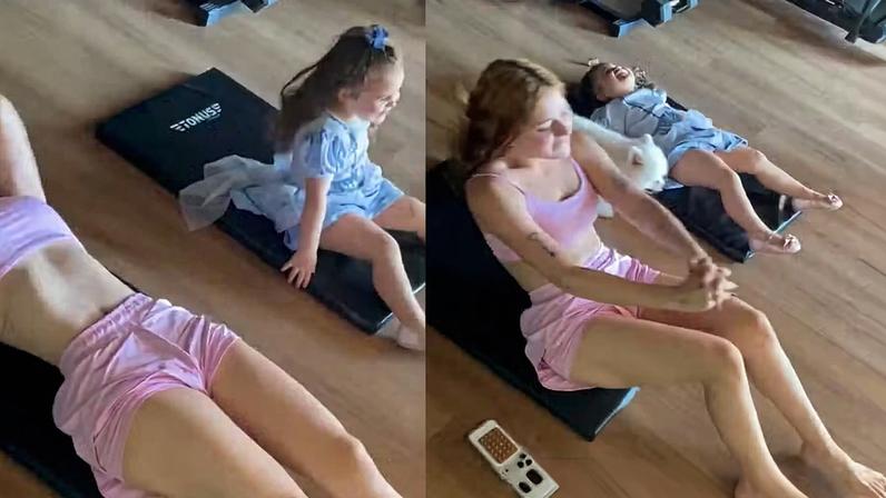 Viih Tube faz abdominais com a filha Lua, de 2 anos, e encanta web: ‘Parceira de treino’; vídeo — Foto: Reprodução/Instagram