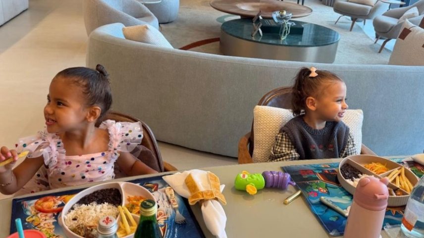 Mavie e Helena, filhas de Neymar — Foto: Reprodução/ Instagram