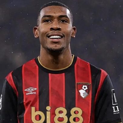 Atuação de Rayan contra o Manchester United agita debate