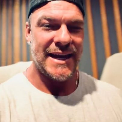 Alan Ritchson, estrela de Reacher, comenta pela primeira vez luta com vizinho