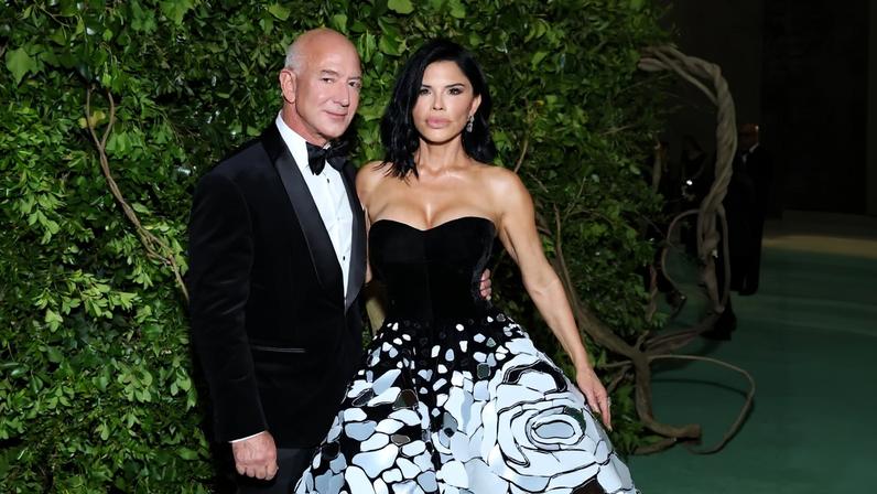 Jeff Bezos and Lauren Sánchez have been named honorary co-chairs of the 2026 Met Gala on top of their role as lead sponsors.