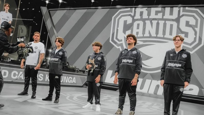 CBLOL 2026: “Ser longo prazo não significa que será para os cinco”, diz RED BeellzY