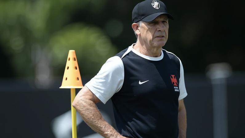 Renato Gaúcho em seu primeiro treino no Vasco (Foto: Matheus Lima/Vasco)