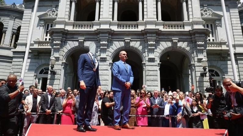 Renúncias de governadores e prefeitos mudam o xadrez político Centrão avança