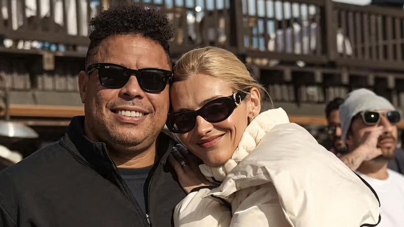 Ronaldo se declara à esposa, Celina Locks, pelo aniversário de 36 anos dela — Foto: Reprodução/Instagram