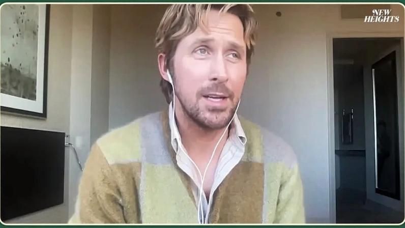 Ryan Gosling made a rare bedroom confession Wednesday amid his Eva Mendes romance.