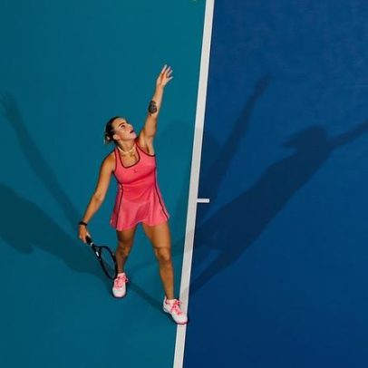 Sabalenka confirma vaga na semi e reencontra Rybakina nesta quinta