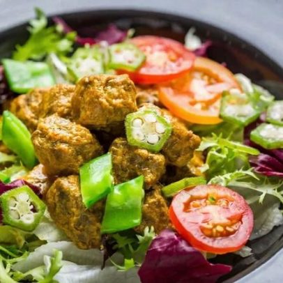 Três receitas fáceis de quiabo para um jantar saudável