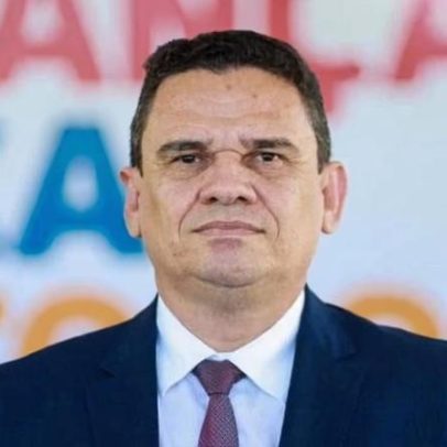 Governador afasta secretário de Segurança após pedido de foto a delegada