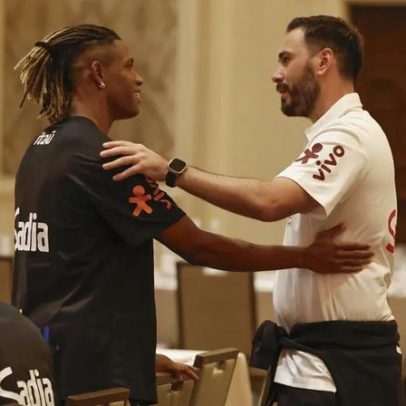 Danilo retorna à Seleção, comenta nova fase e avalia reencontro com Davide