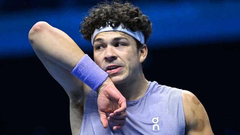 Shelton está recuperado de virose e animado para Miami