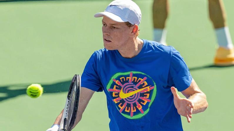 Sinner tenta manter ritmo em Miami e encara Mensik e Zverev