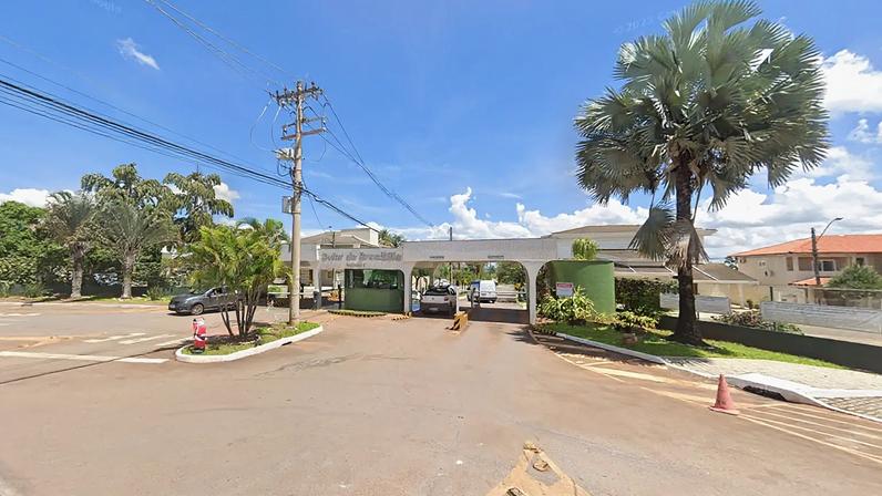 Moraes determina abatimento de drones que sobrevoem residência de Bolsonaro