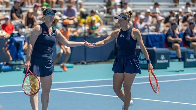 Stefani vence outra com Dabrowski e avança às semifinais em Miami