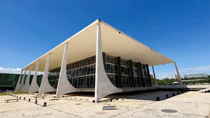 STF julga ação sobre anistia a partidos por cotas de mulheres e negros