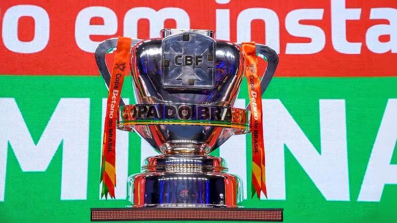 Taça da Copa do Brasil (Foto: Nelson Terme/CBF)