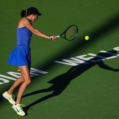 Tagger, 18, vence a primeira em WTA 1000 após convite