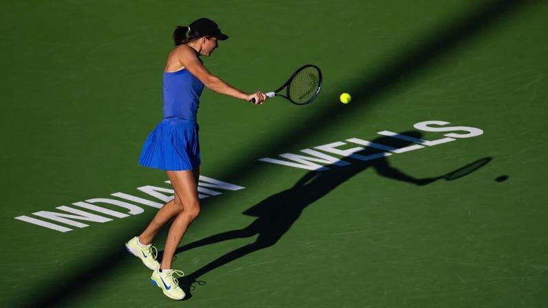 Tagger, 18, vence a primeira em WTA 1000 após convite