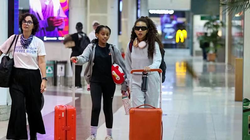 Taís Araujo com a filha, Maria Antônia